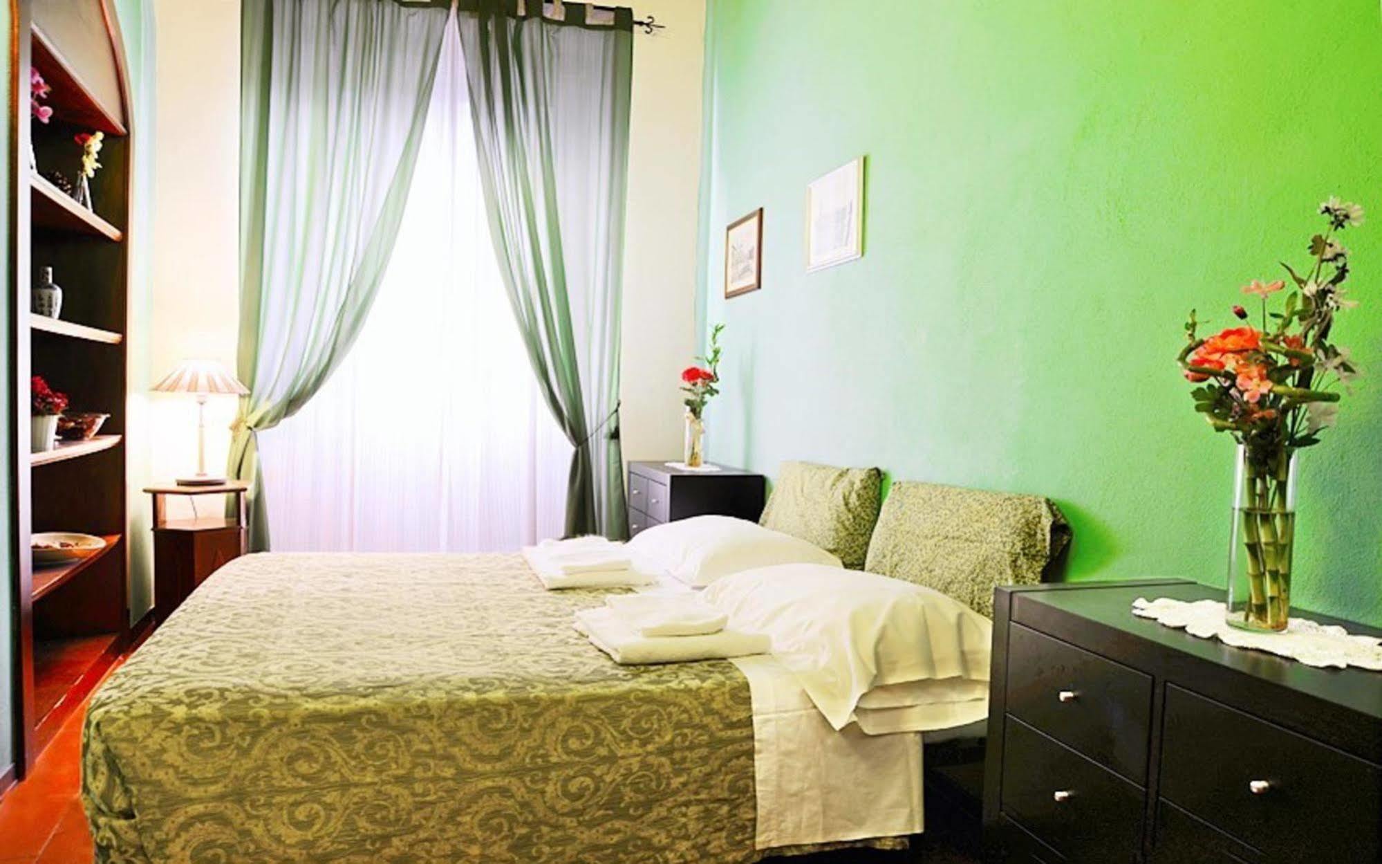 Готель Sani Tourist House Флоренція Екстер'єр фото